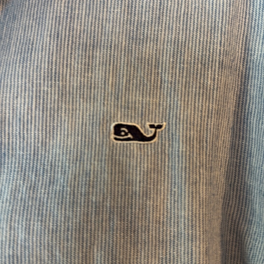 Vineyard Vines Button Down - image 3